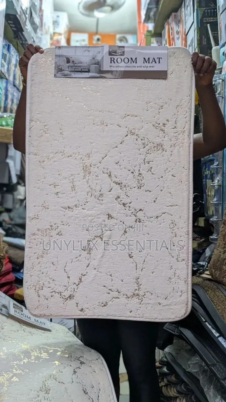 Luxury White Gold Mat