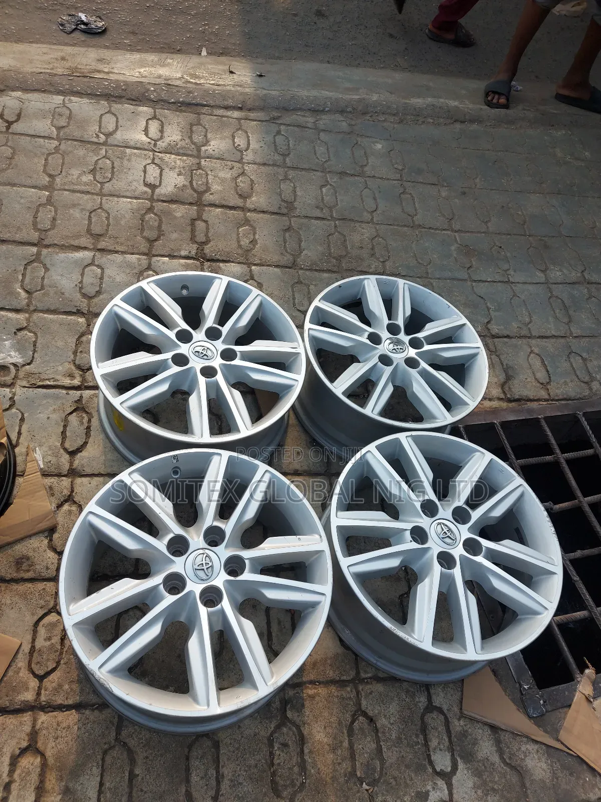 Toyota Available 2018 Rim