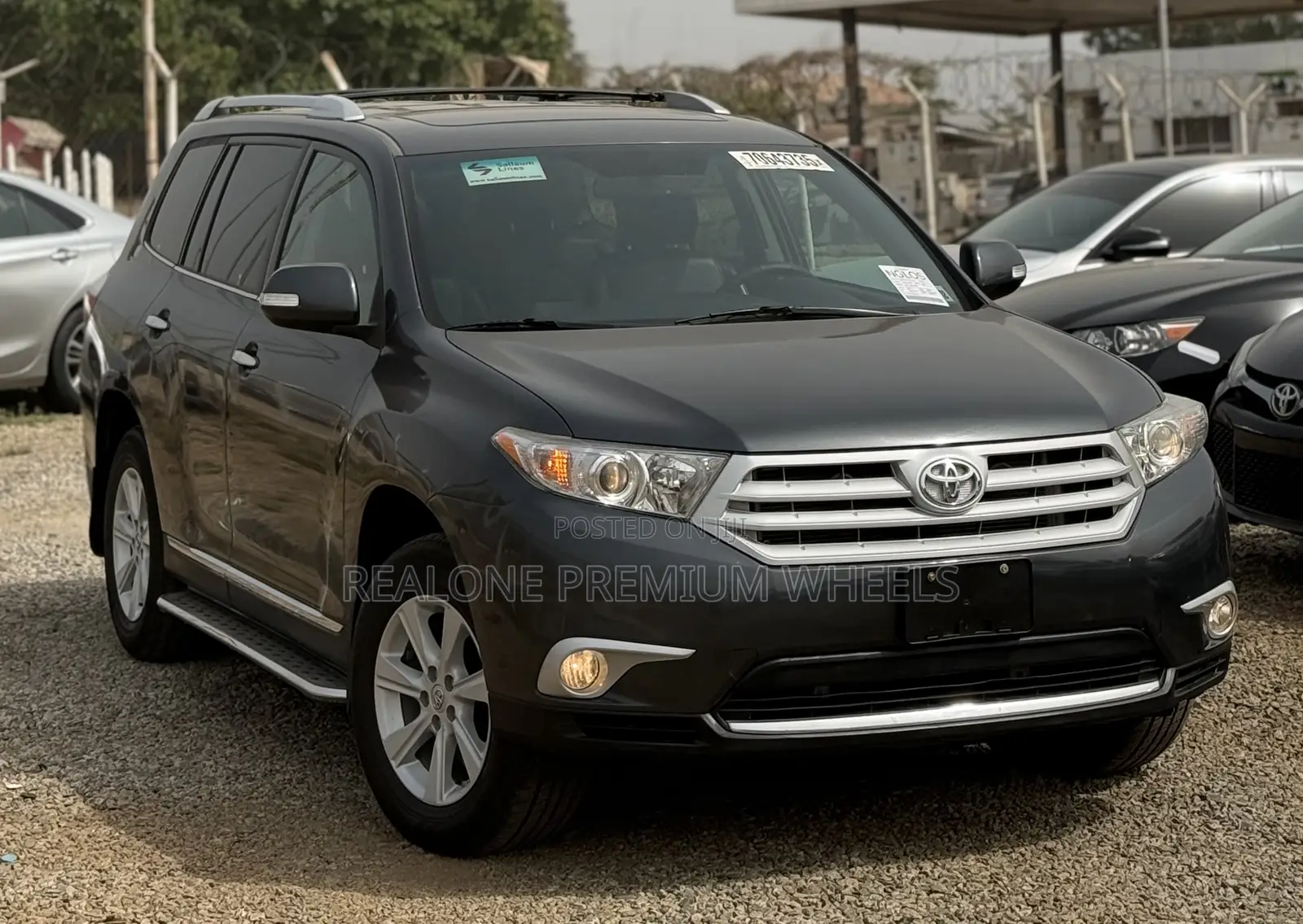 Toyota Highlander 2013 Gray