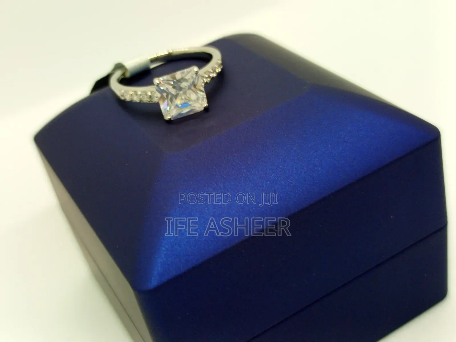 Ladies Luxury Us Sterling Silver Proposal Ring - Us001