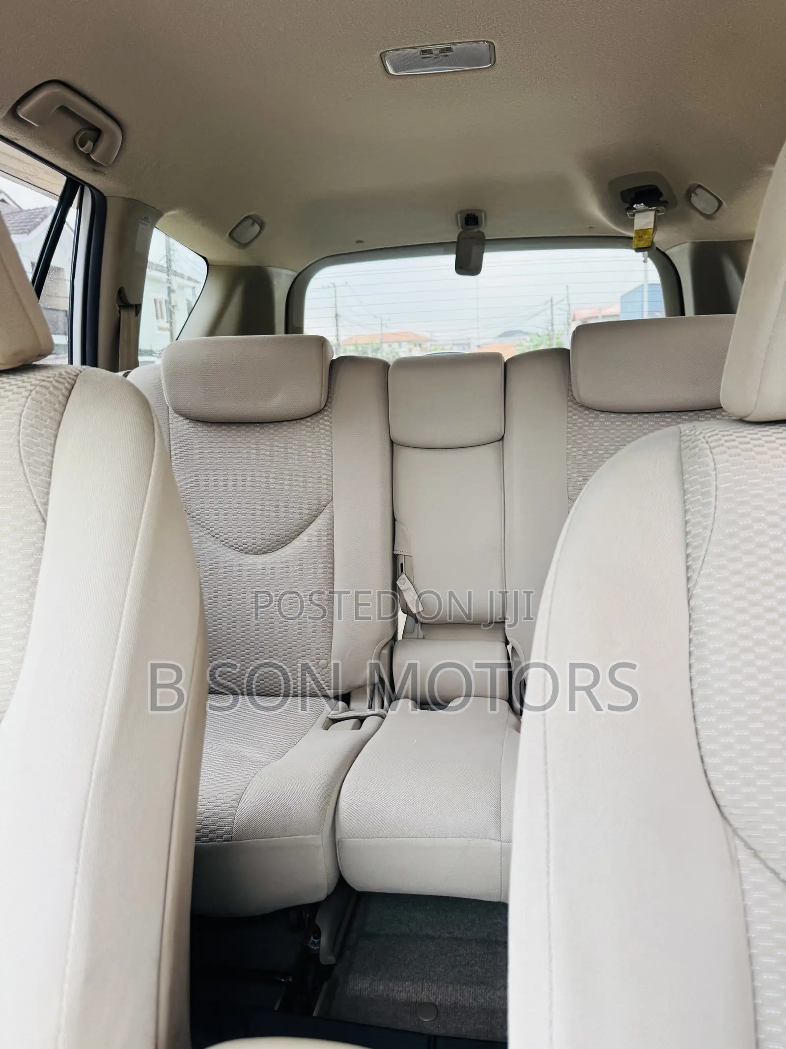 Toyota RAV4 2.5 Limited 4x4 2010 White