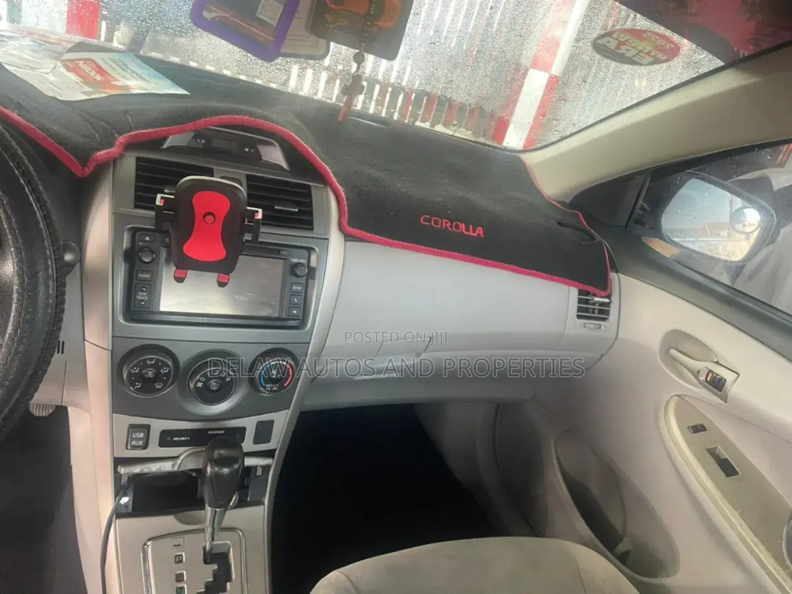 Toyota Corolla 2013 Silver