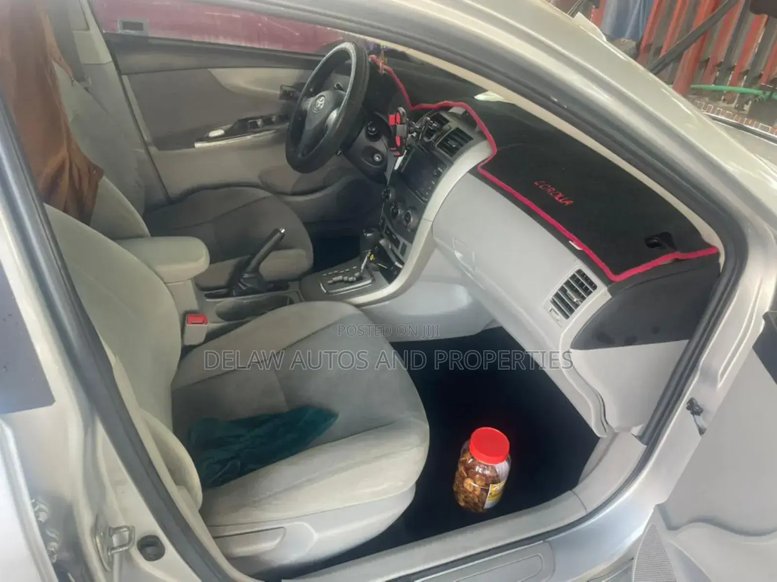 Toyota Corolla 2013 Silver