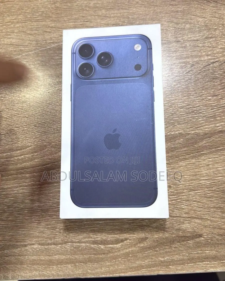 New Apple iPhone 17 Pro Max 256 GB Blue