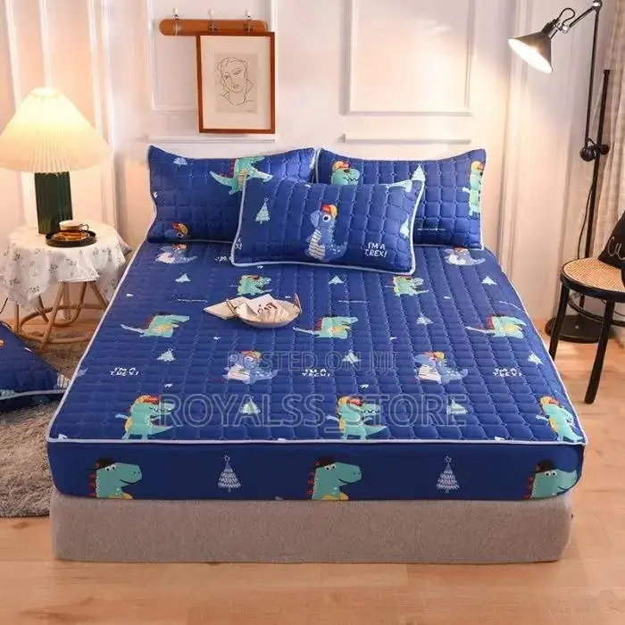 Waterproof Mattress Protector/Cover With 4 Pillow Cases 6by6 7by7