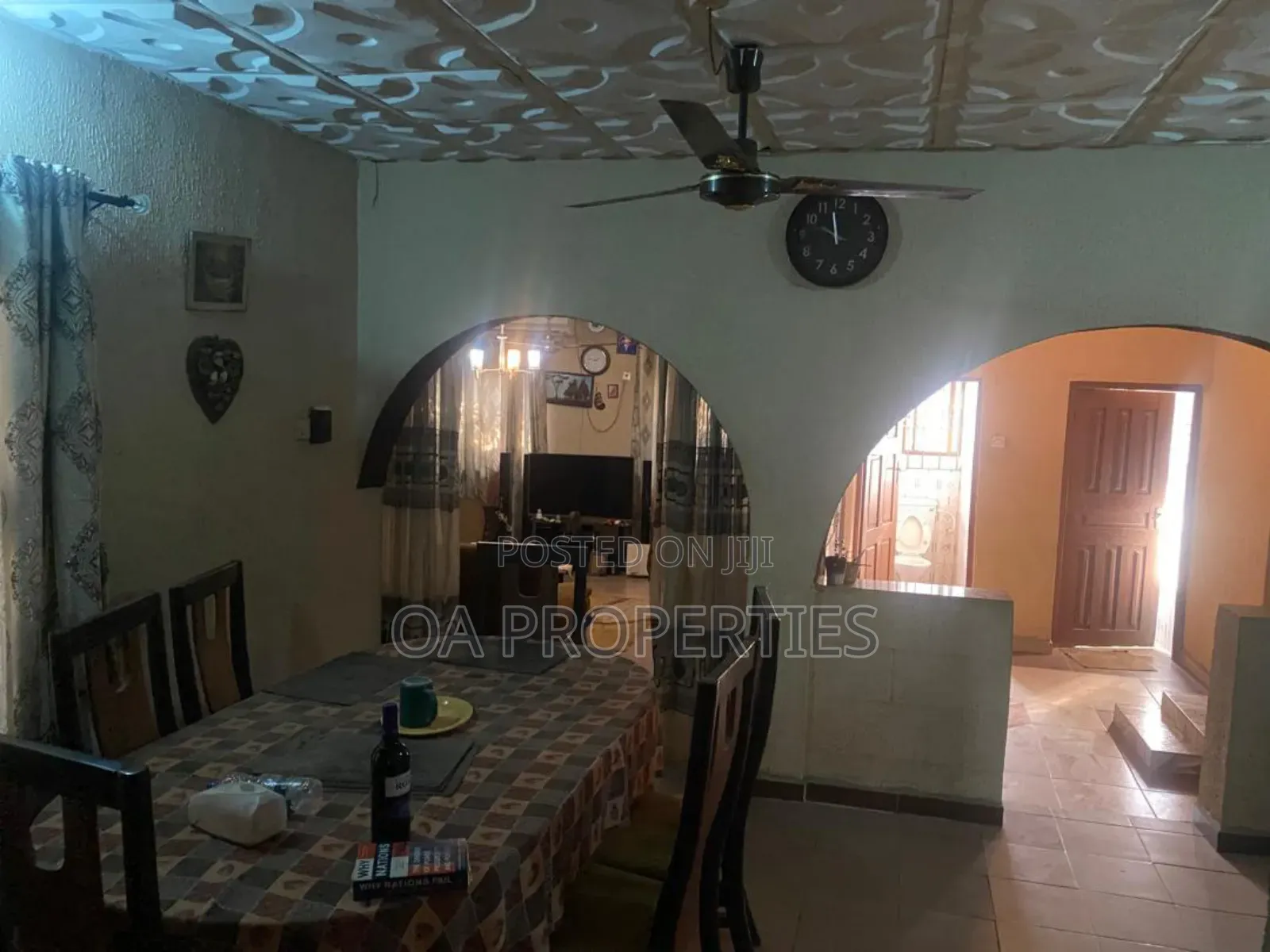 4bdrm Block of Flats in Ibadan for sale