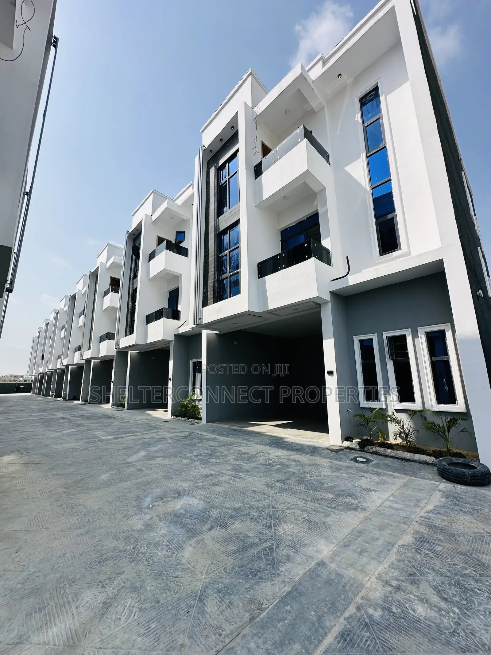 4bdrm Duplex in Ikate for sale