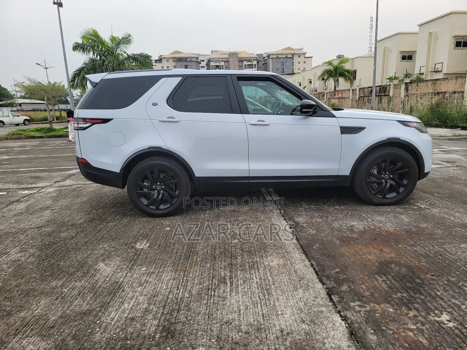 Land Rover Discovery HSE LUXURY 4x4 2018 White