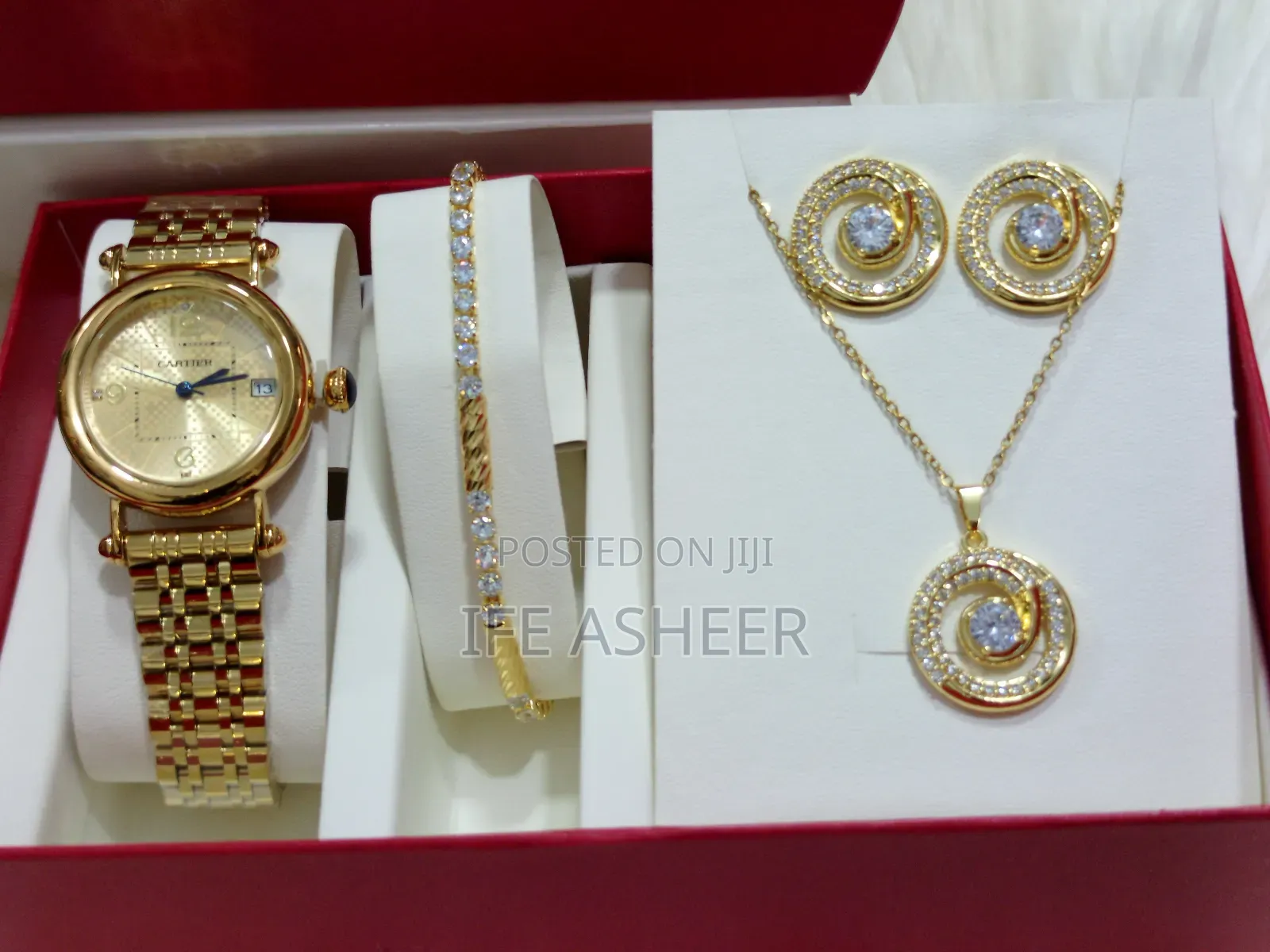 Cartier Ladies Watch & Jewelry Set - Gold