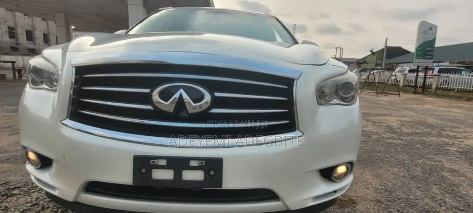 Infiniti QX 2015 White