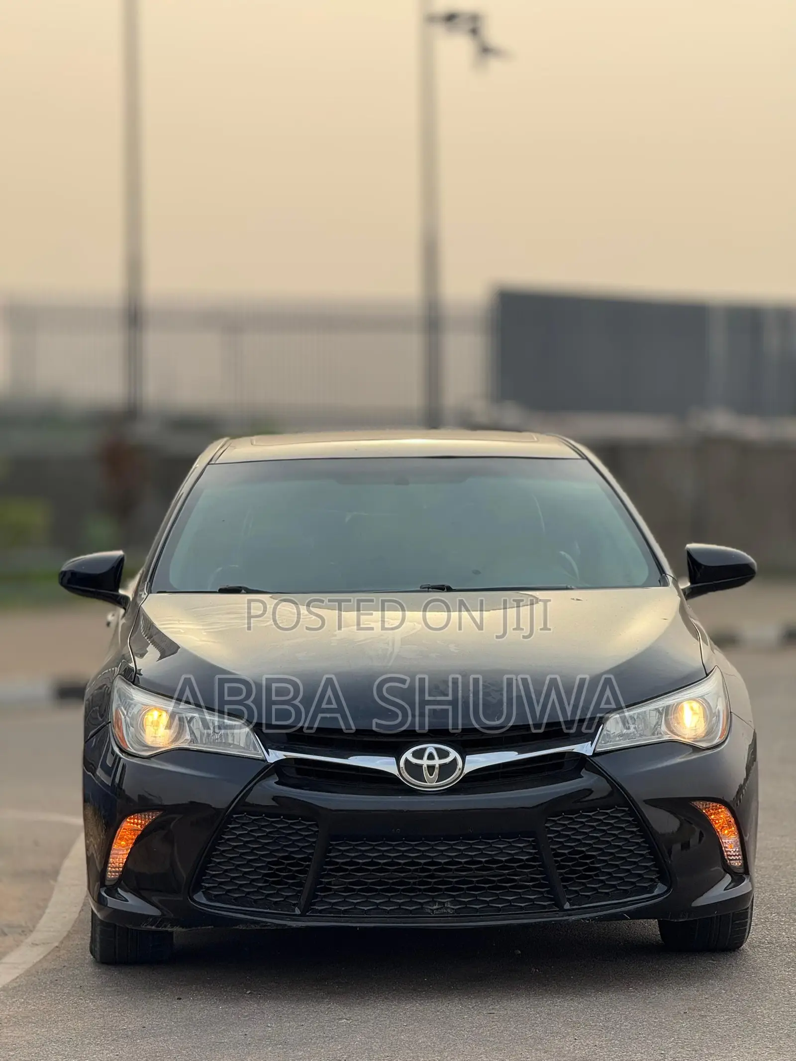 Toyota Camry SE w/Special Edition Pkg (2.5L 4cyl 6A) 2016 Black
