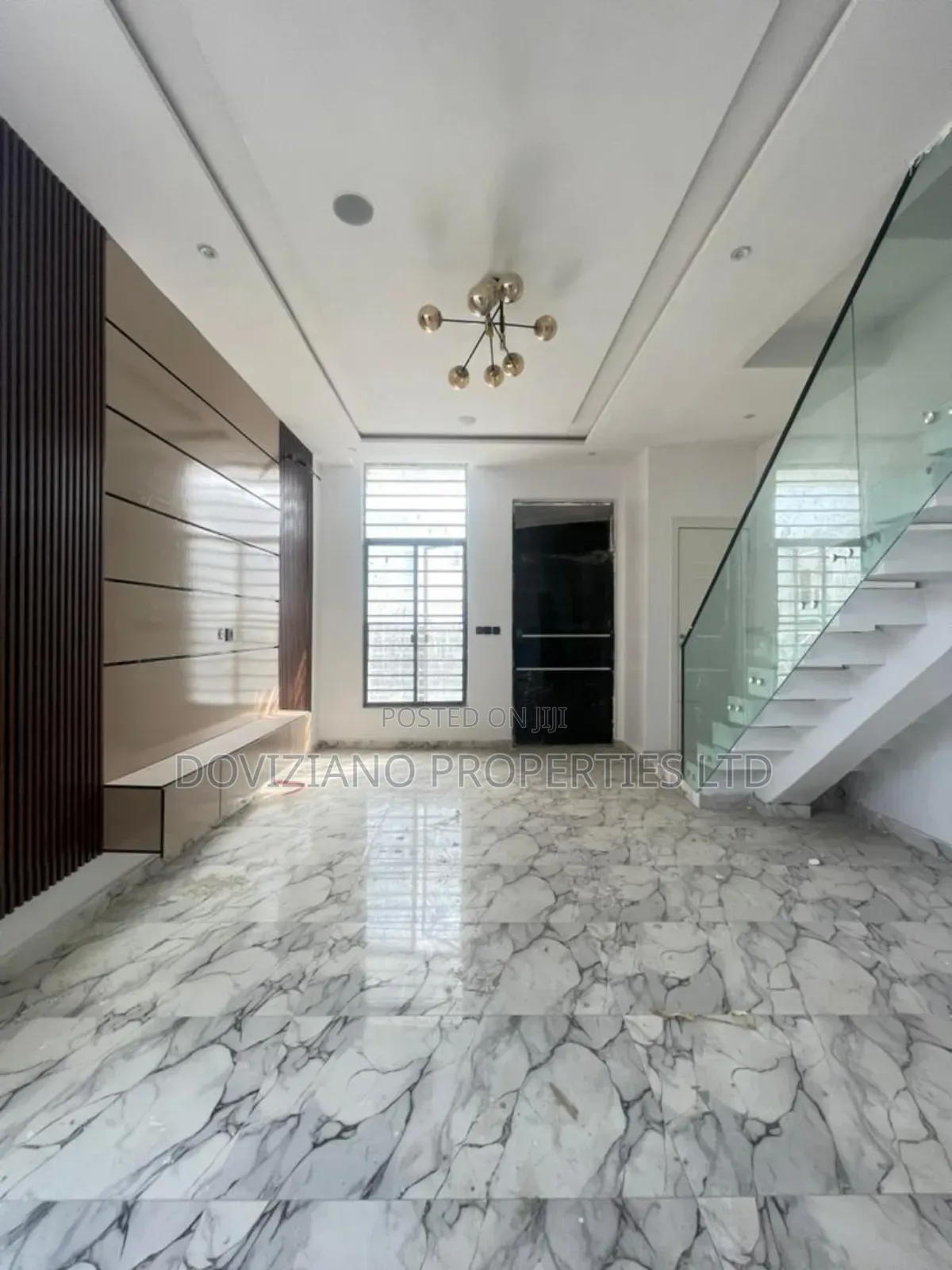 4bdrm Duplex in Ikota for sale