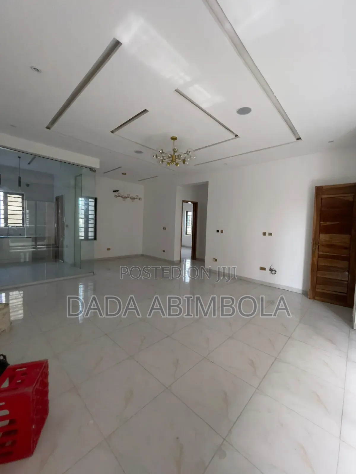 2bdrm Block of Flats in Lekki for sale