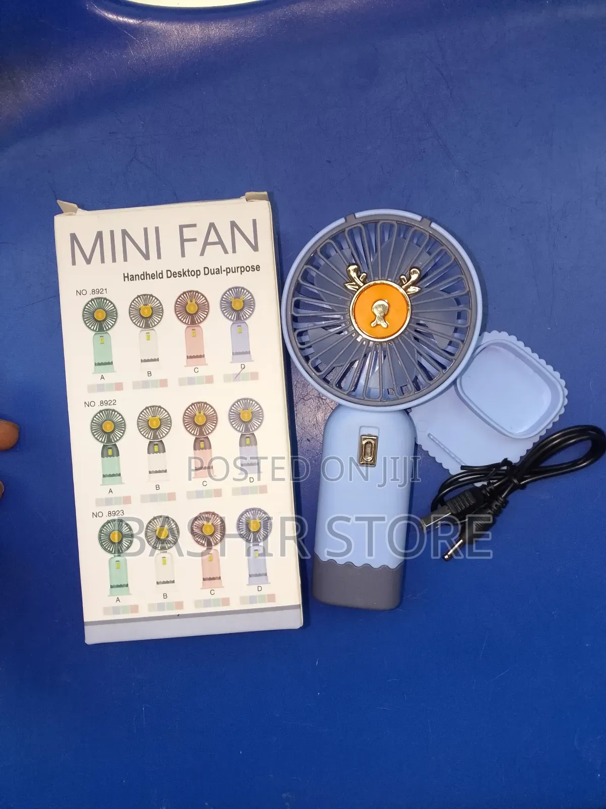 Portable Mini Rechargeable Fan.