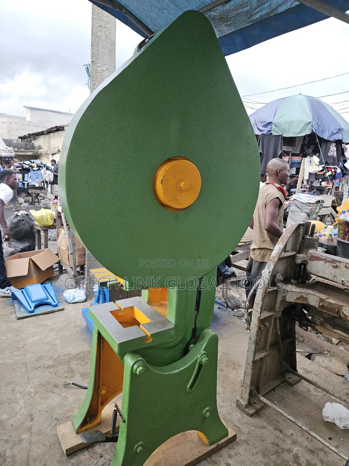 Metal Punching Machine