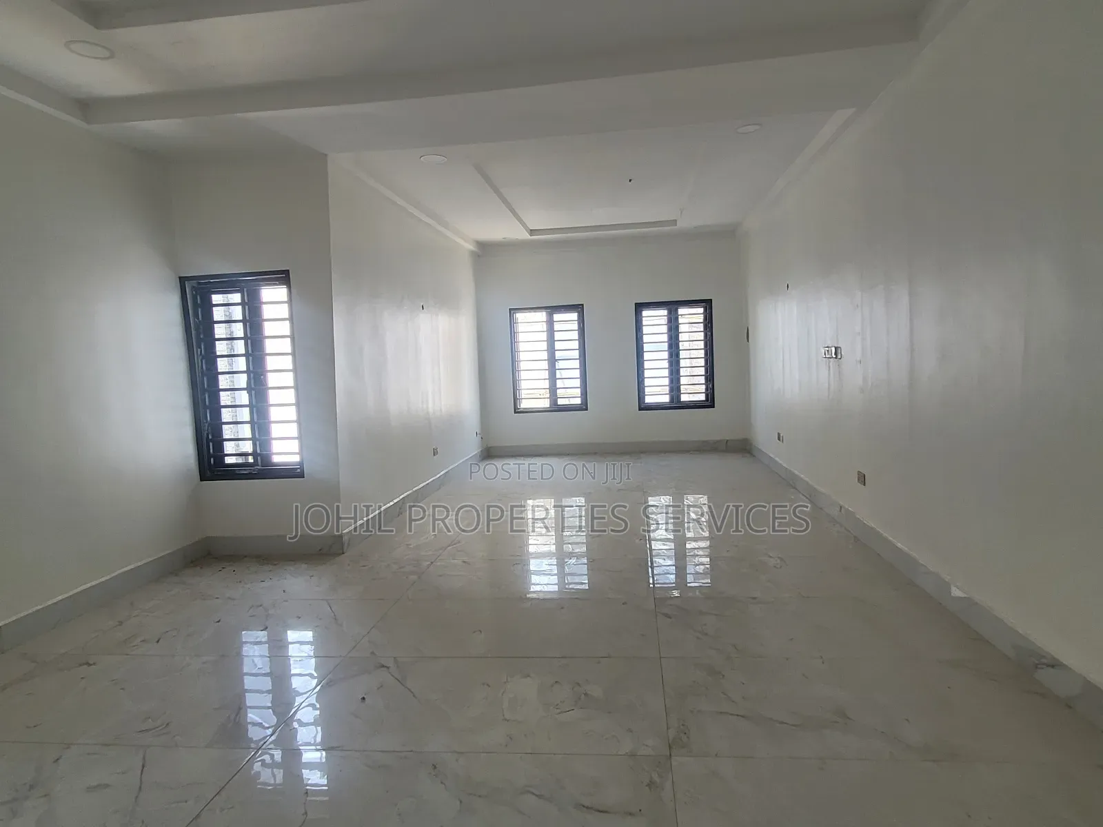 7bdrm Duplex in Asokoro for sale