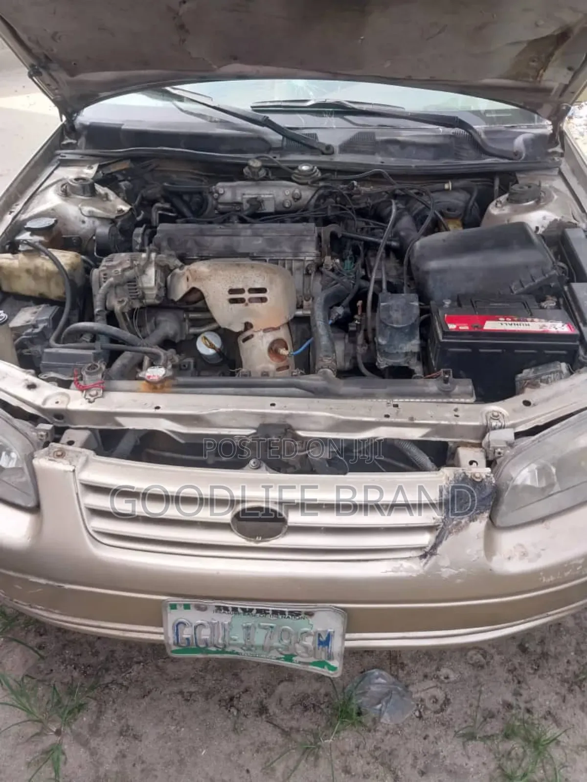 Toyota Camry XLE 4dr Sedan (2.4L 4cyl 4A) 2002 Brown