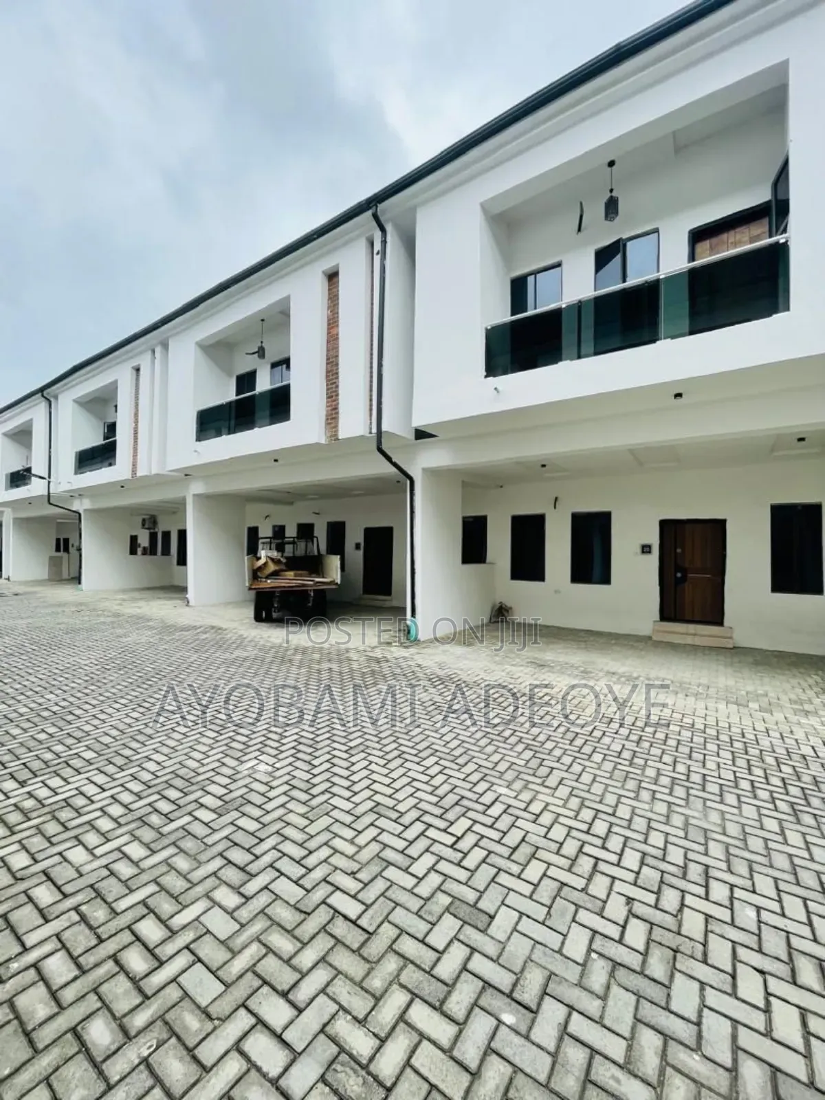 4bdrm Duplex in Vgc, Lekki for rent