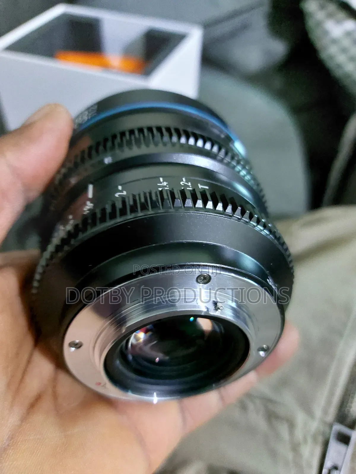 Sirui 35mm T1.2 M43 Cine Lens