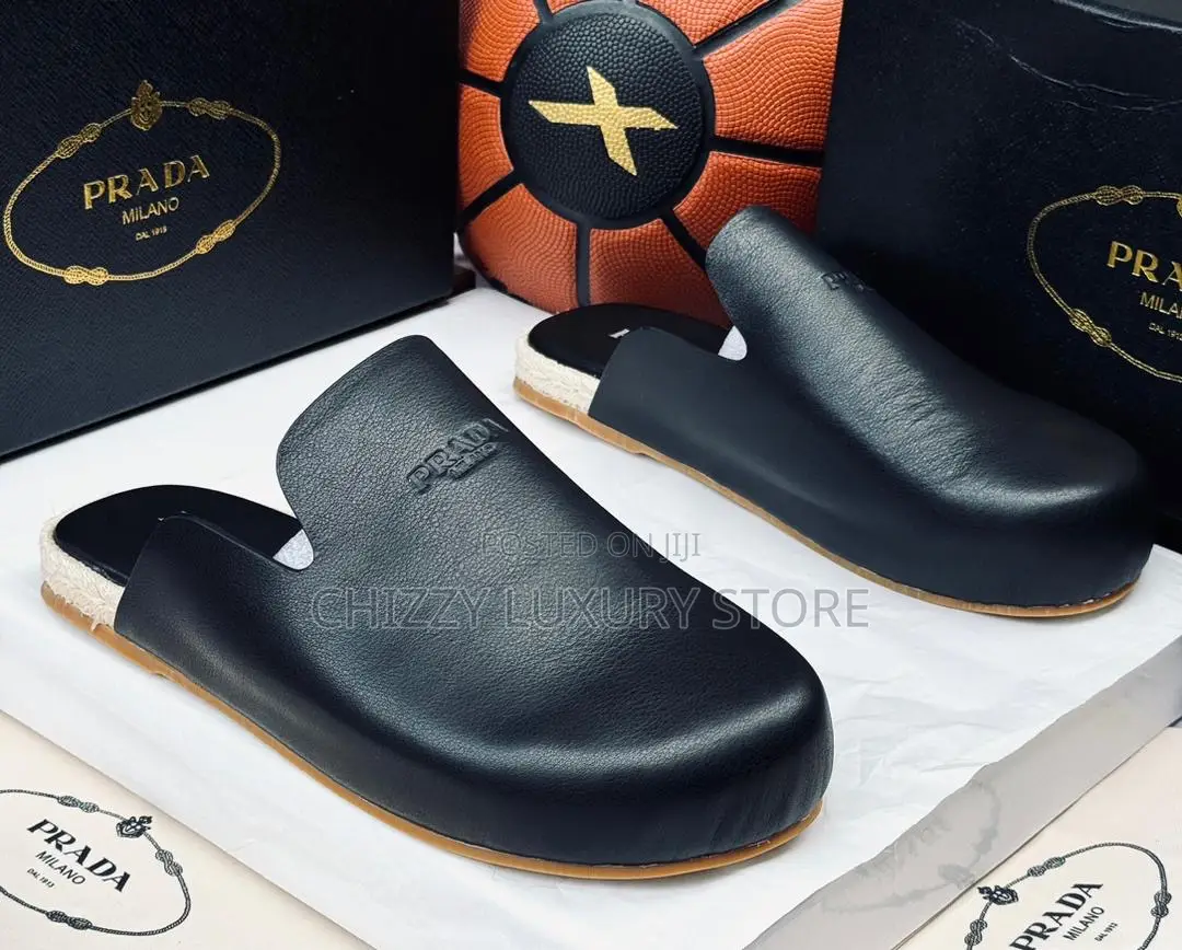 Prada Quality Luxury Men Genuine Leather Half Shoe