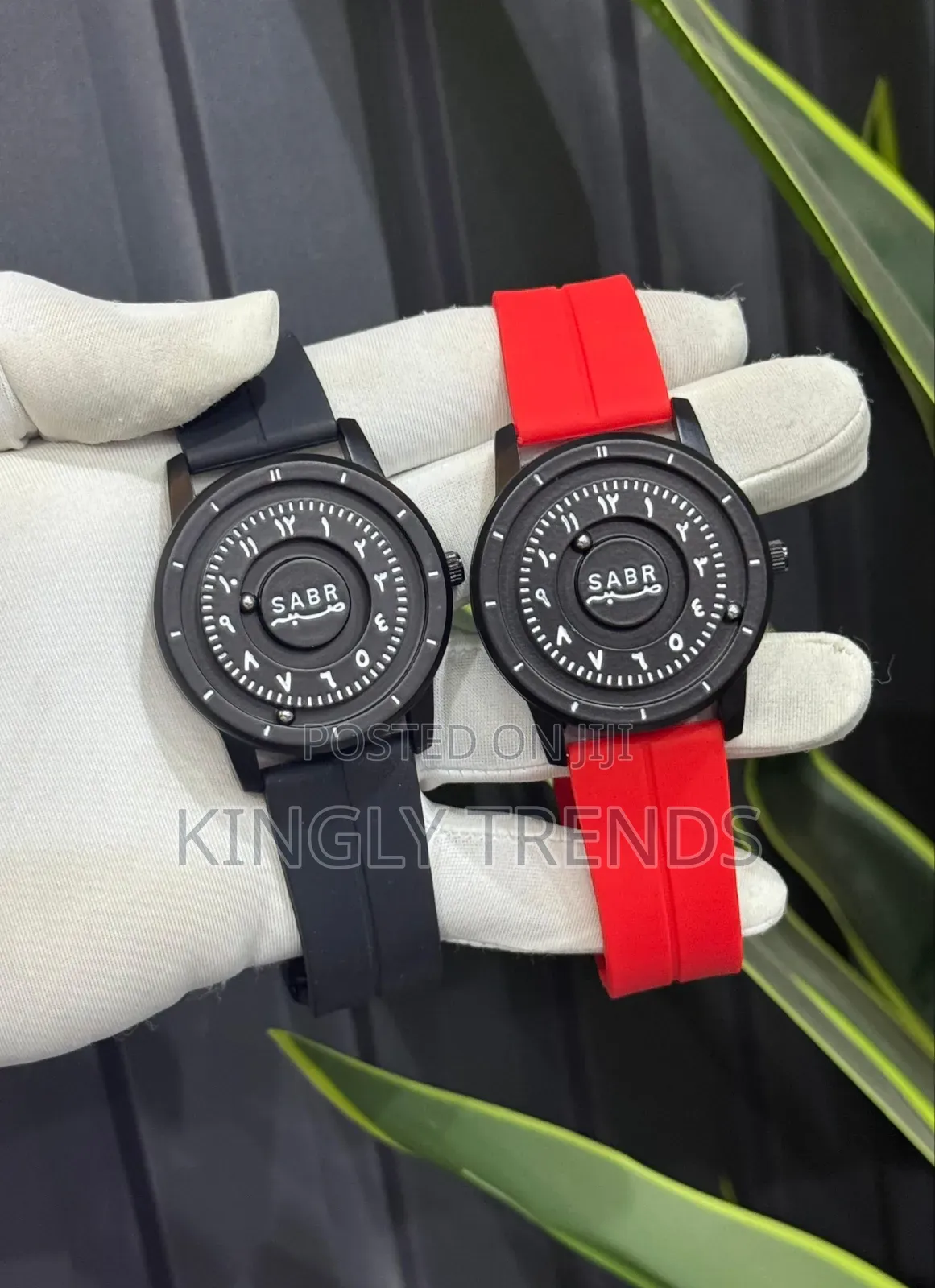 High Quality Sabr Rubber
Wristwatch