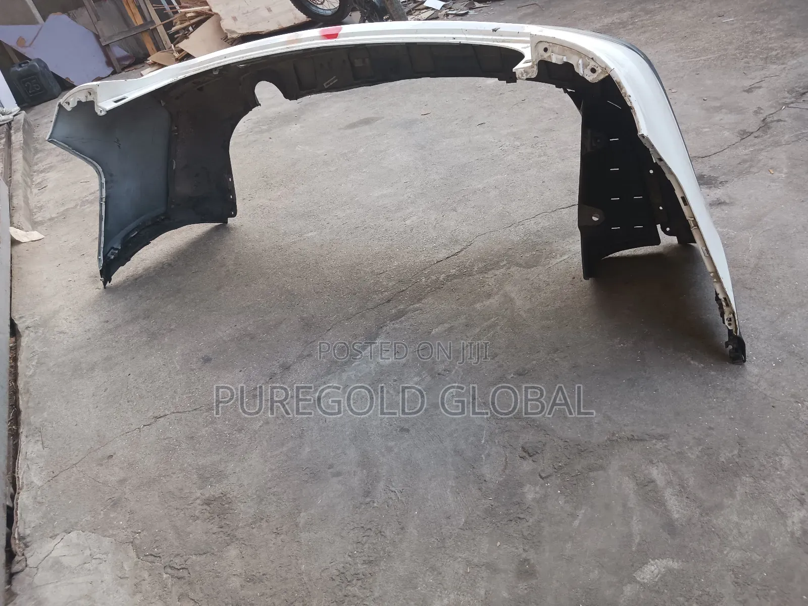 Kia Sorento 2017  Back Bumper