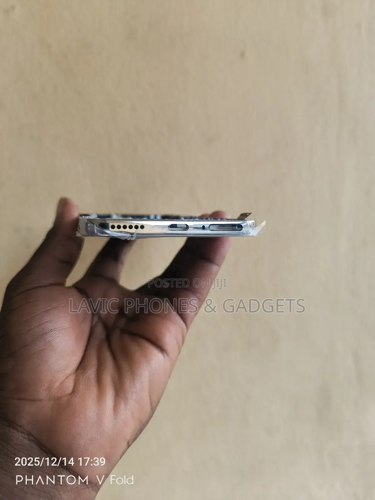 Tecno Camon 40 Premier (Cm8) Screen