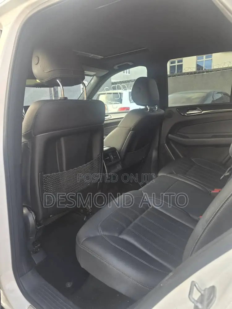 Mercedes-Benz GLE-Class GLE 550 4MATIC 2017 White