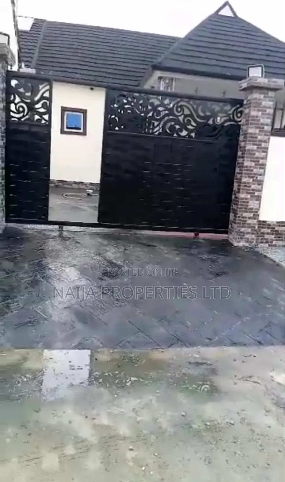 2bdrm Bungalow in Abraham Adesanya, Ajah for sale