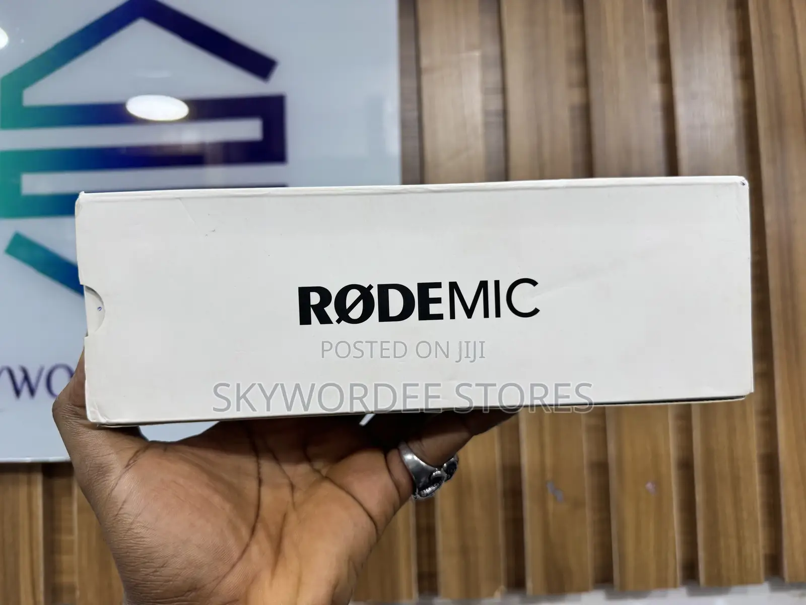 Rode Nt1 Studio Condenser Microphone