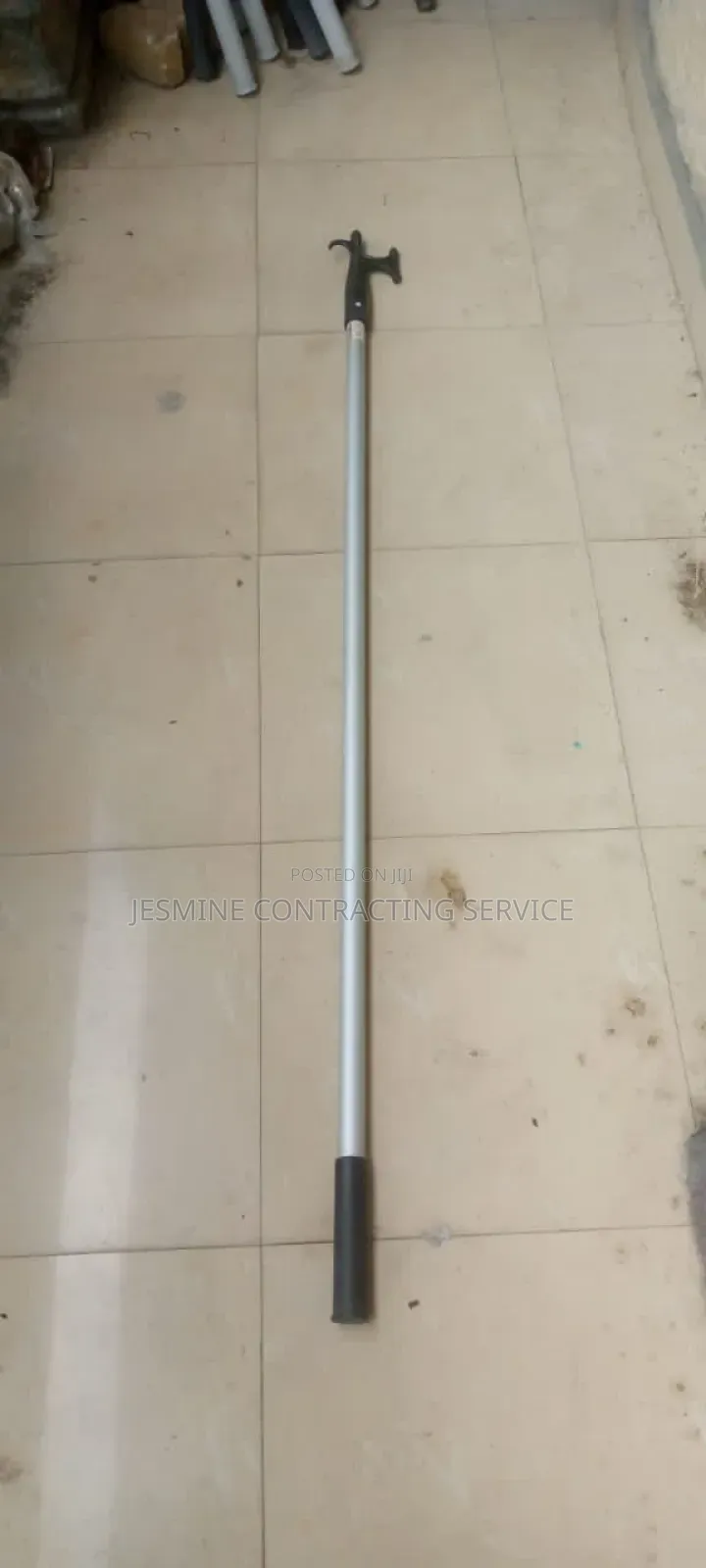 Non Adjustable Aluminum Boat Hook 
Maker ; Lalizas
147cm