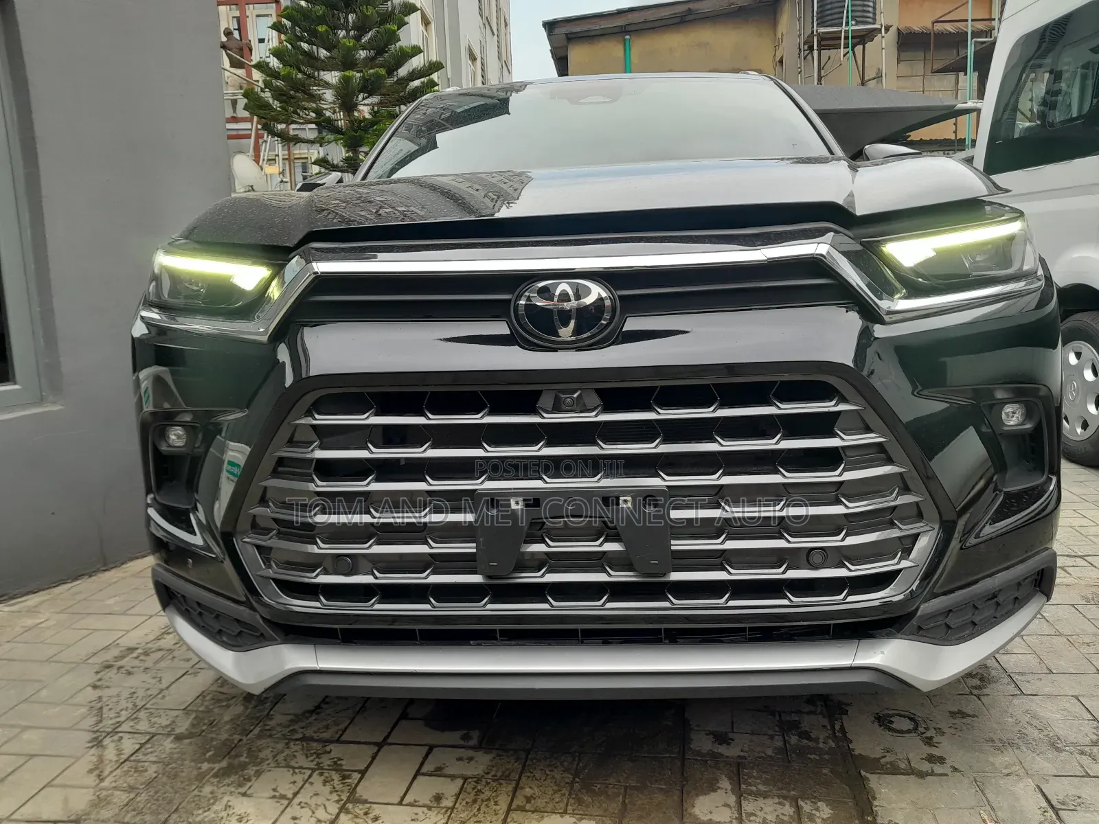 New Toyota Grand Highlander Platinum AWD 2024 Black