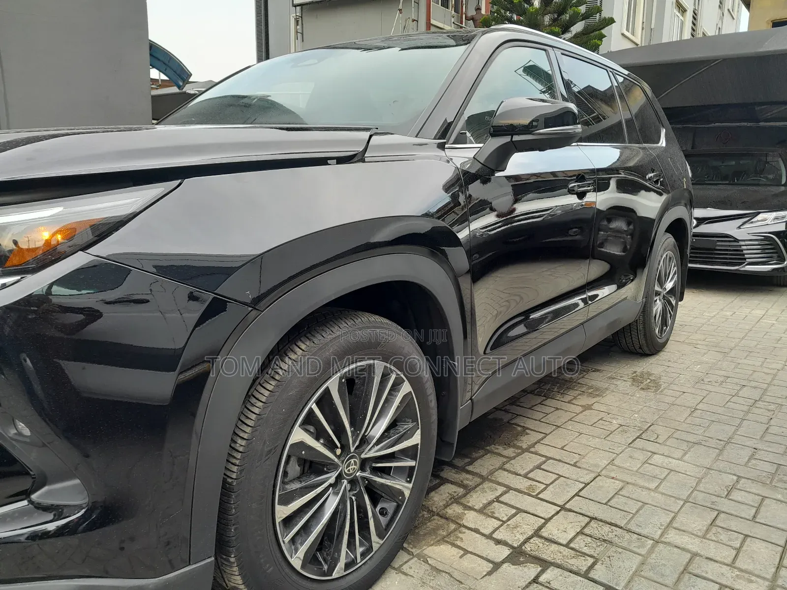 New Toyota Grand Highlander Platinum AWD 2024 Black