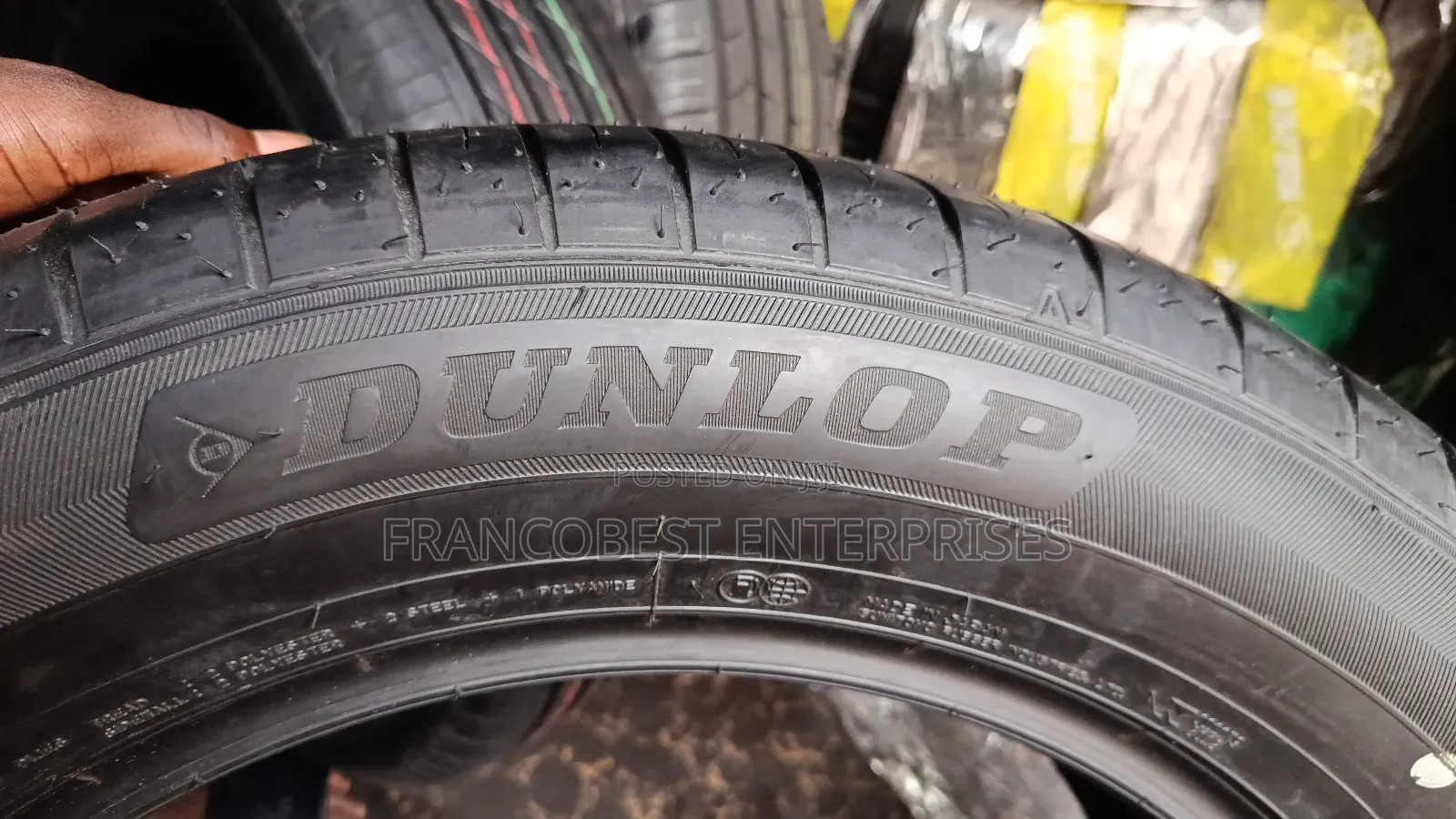 265/55r19 Dunlop Tire