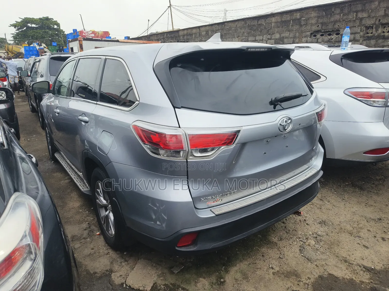 Toyota Highlander LE V6 4x4 (3.5L 6cyl 6A) 2016 Silver