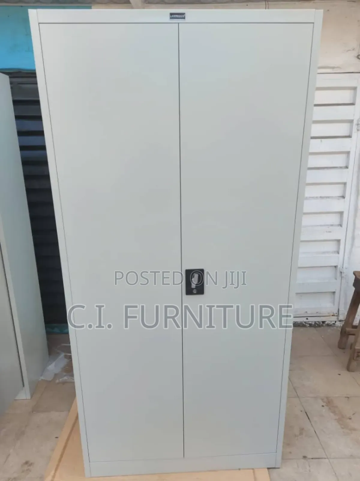 Good Full Hight Cabinet for People
