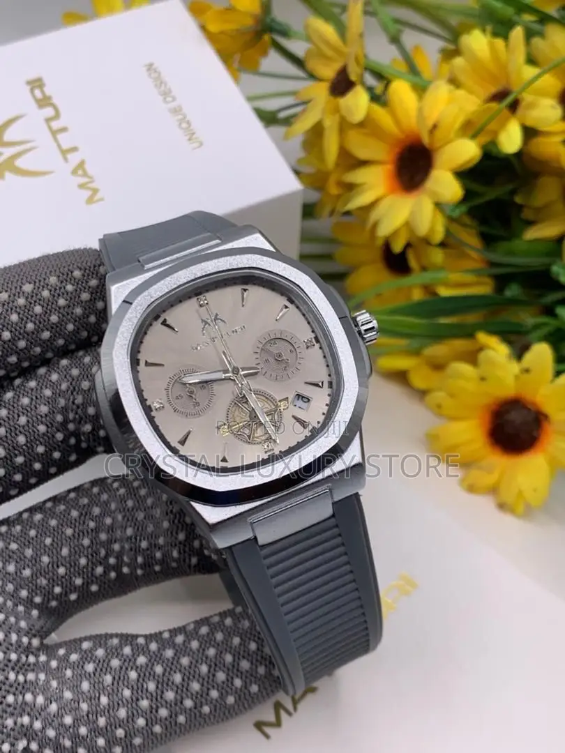 Matturi Quality Men Rubber Strap Wristwatch