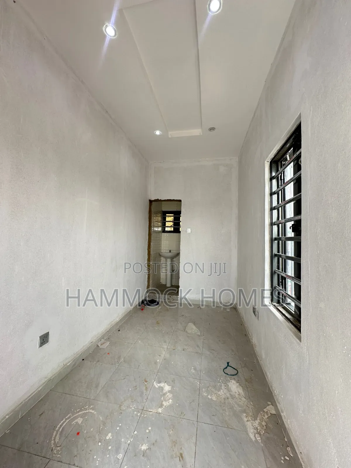 4bdrm Bungalow in Awoyaya Estate,, Jericho for sale