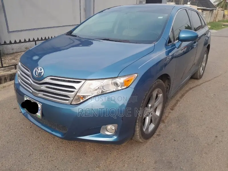 Toyota Venza 2014 Available for Rent