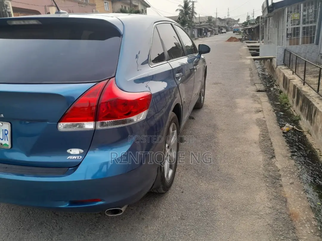 Toyota Venza 2014 Available for Rent