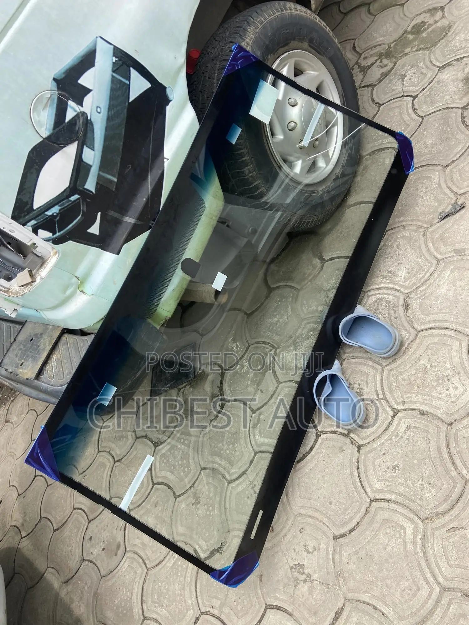 Front Windscreen Toyota Tacoma 2005 Available Now