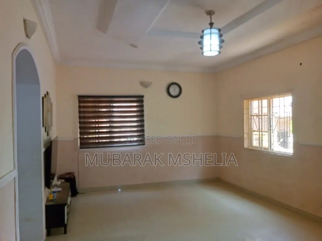 3bdrm Duplex in Lokogoma for sale