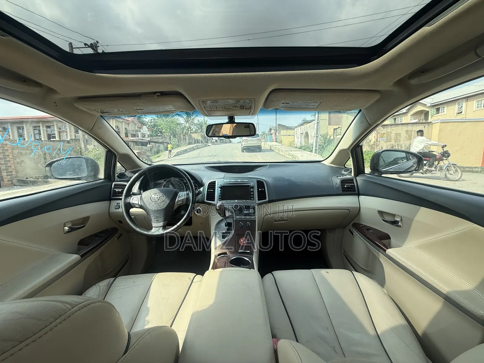 Toyota Venza V6 AWD 2010 Brown