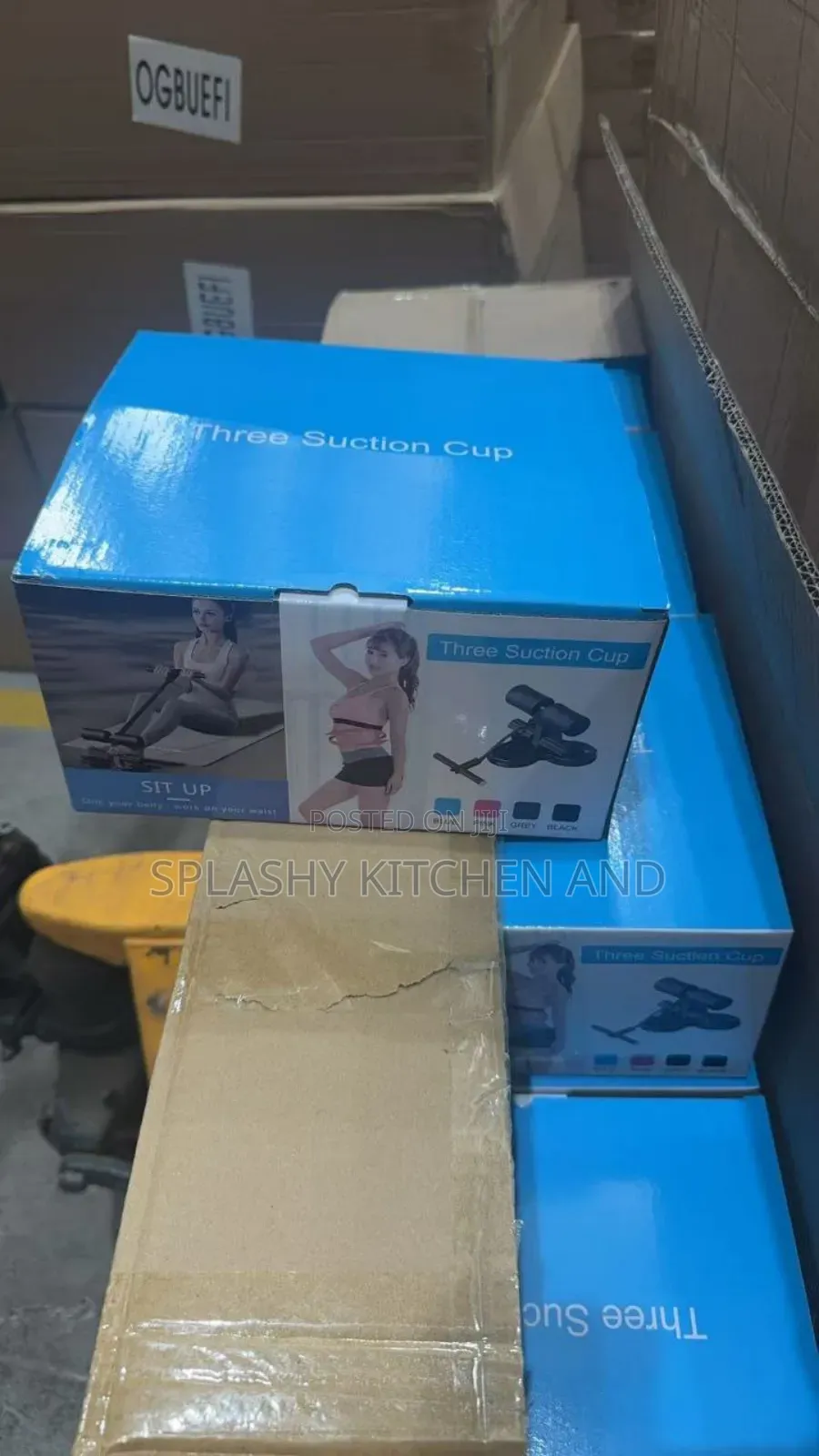 Suction 3 Cup Sit Up Bar With 6 Rope Also With Color Box