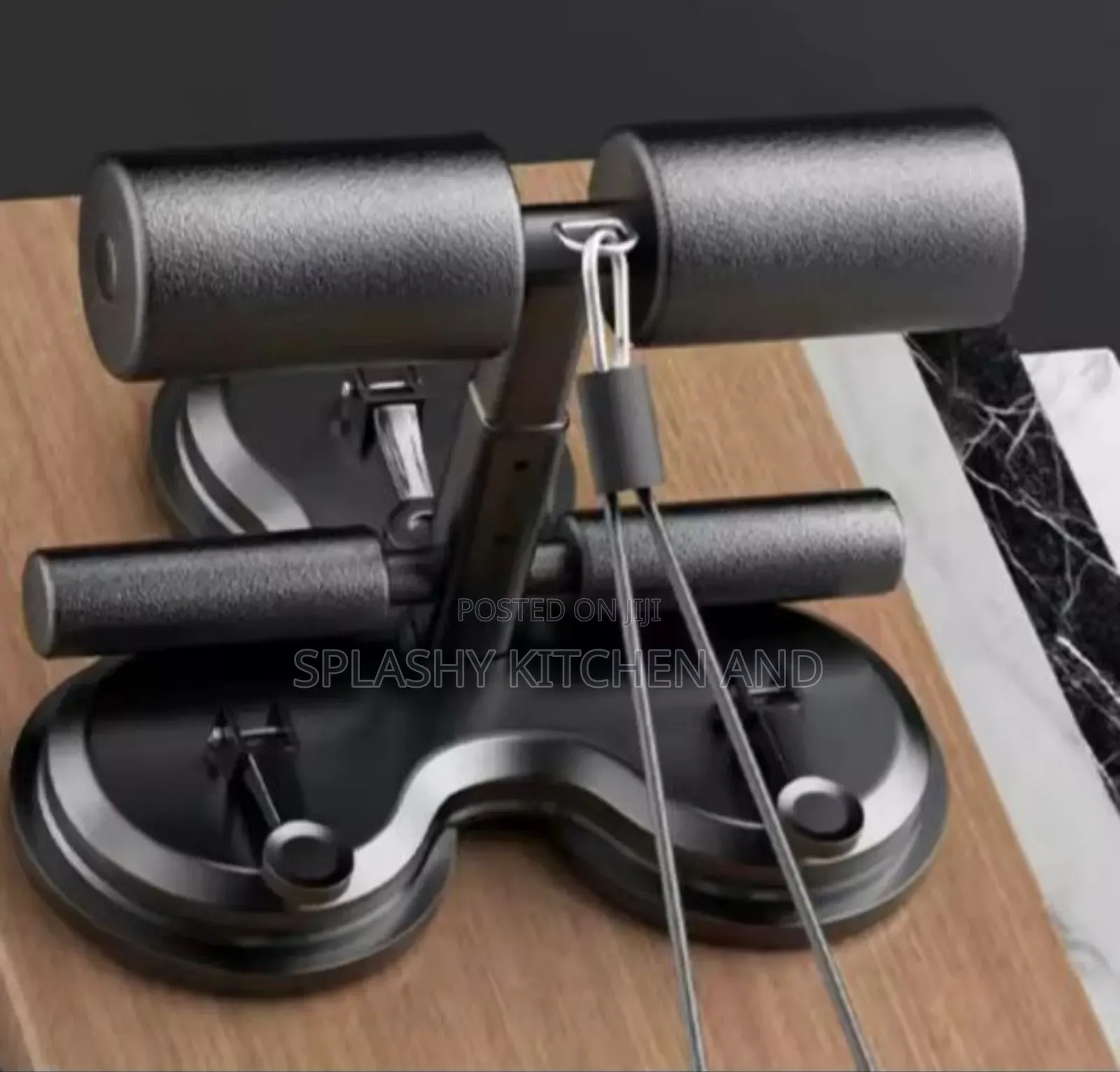 Suction 3 Cup Sit Up Bar With 6 Rope Also With Color Box