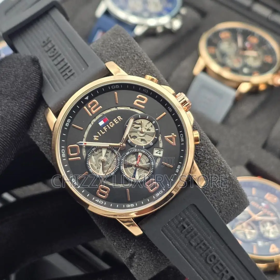 Tommy Hilfiger Quality Luxury Men Rubber Strap Wristwatch.