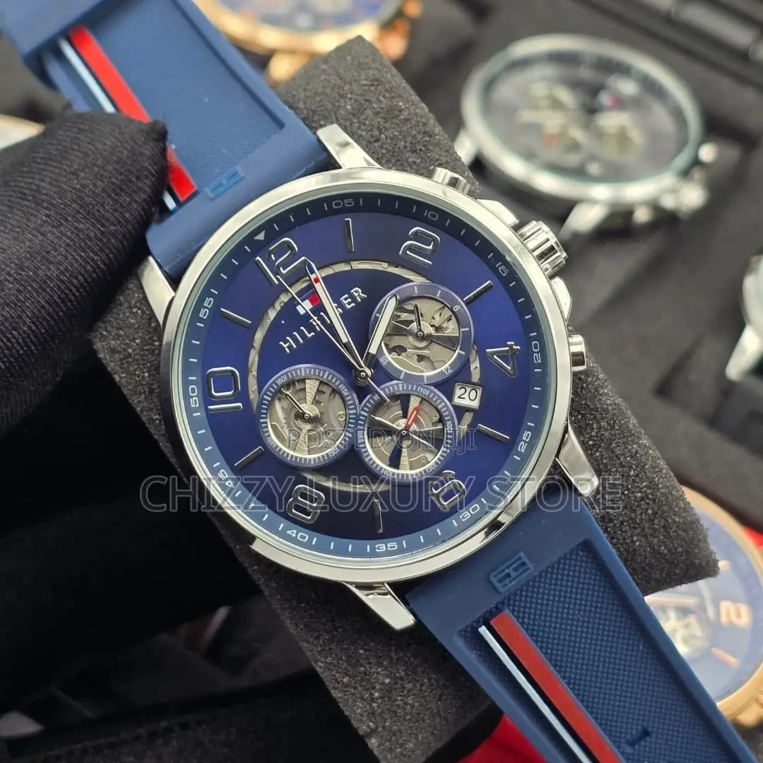 Tommy Hilfiger Quality Luxury Men Rubber Strap Wristwatch.