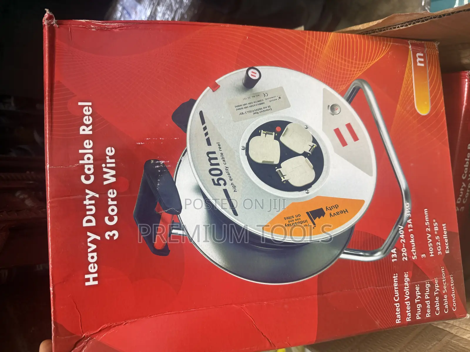 Heavy-Duty Extension Cable Reel 3 Core Wires