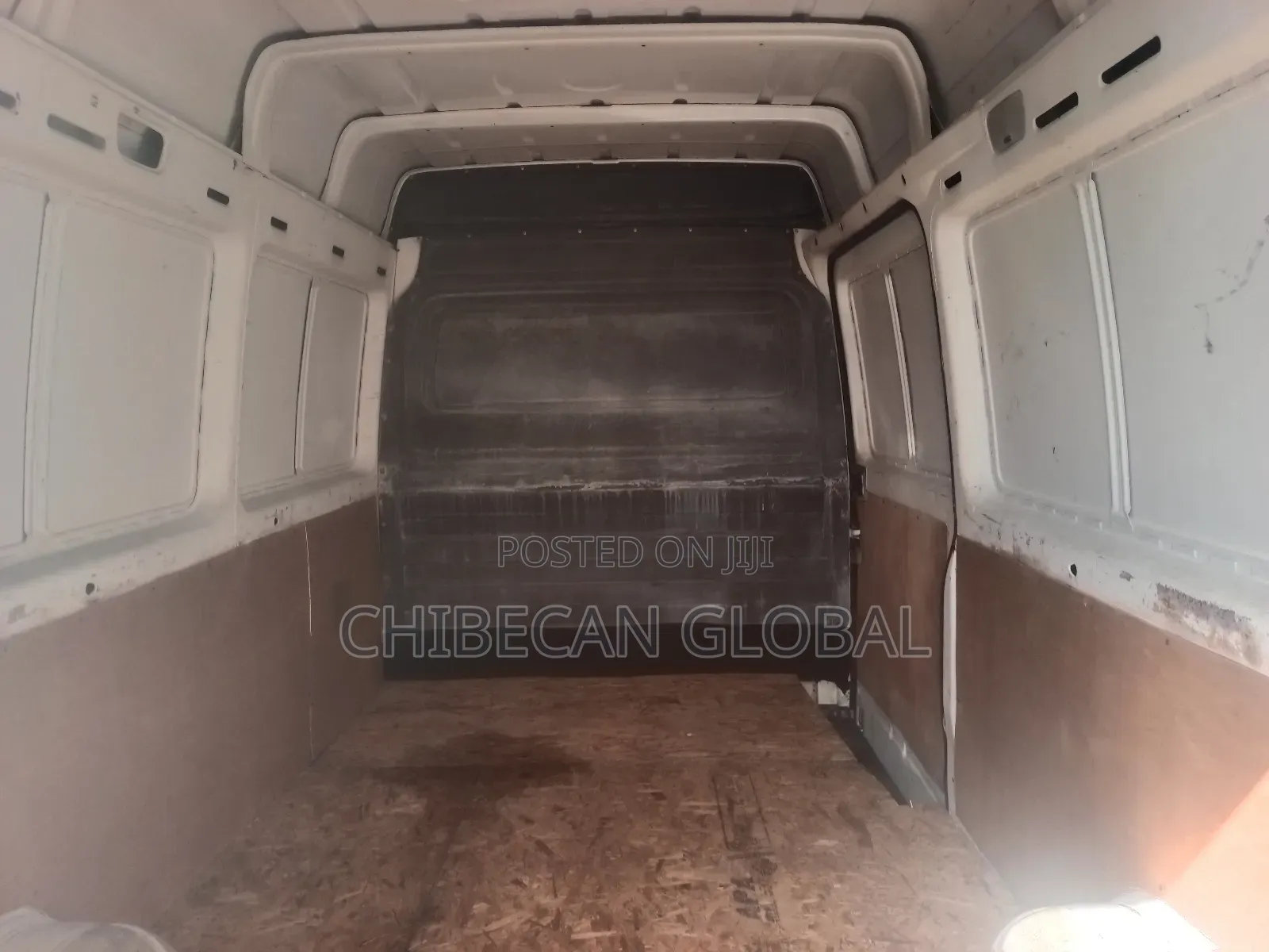Mercedes-Benz Sprinter 2004 White