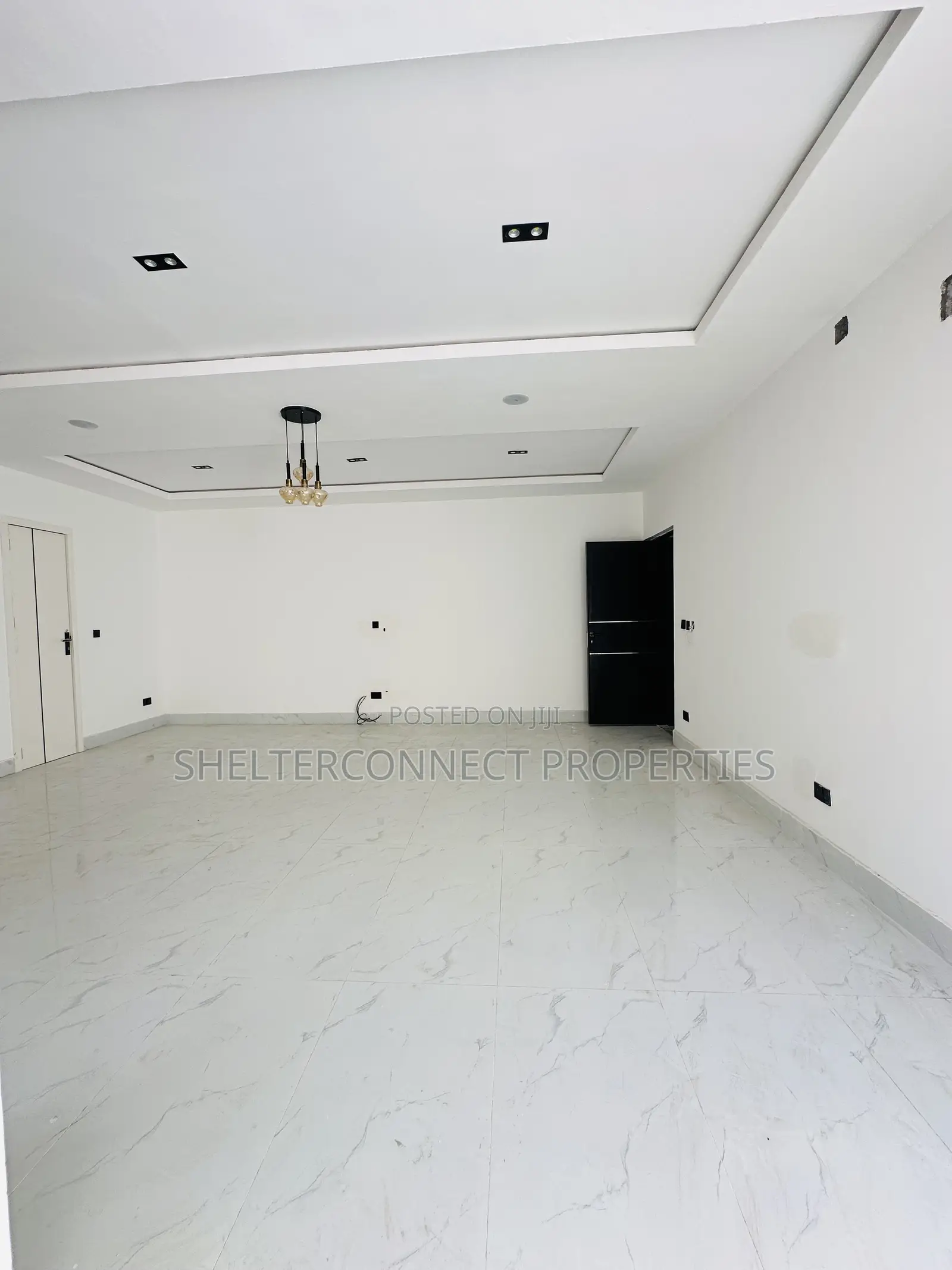 2bdrm Apartment in Lekki Phase 1 for sale
